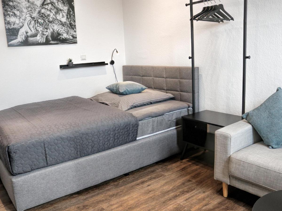 Lightplace • Groessere Gruppen • 4 Einzelzimmer • Boxspring • Smart Tv • Biergarten • Restaurant บราวน์ชไวก์ ภายนอก รูปภาพ