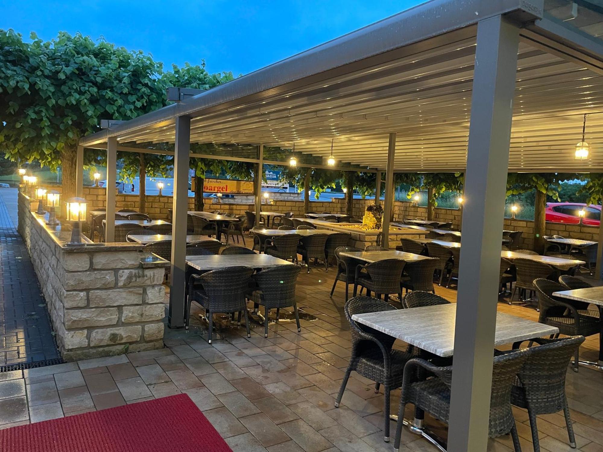 Lightplace • Groessere Gruppen • 4 Einzelzimmer • Boxspring • Smart Tv • Biergarten • Restaurant บราวน์ชไวก์ ภายนอก รูปภาพ